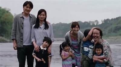 《如父如子》全片在线免费观看，感受亲情与选择的深刻故事